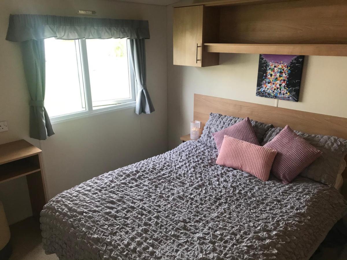 Turnberry Caravan Quiet Peaceful Location Near Golf Spas And Beaches Girvan Esterno foto