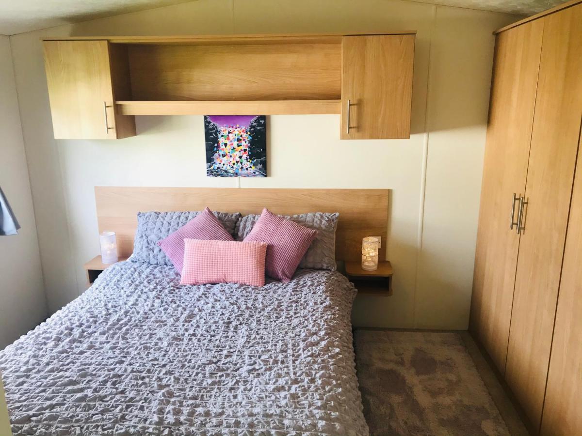 Turnberry Caravan Quiet Peaceful Location Near Golf Spas And Beaches Girvan Esterno foto